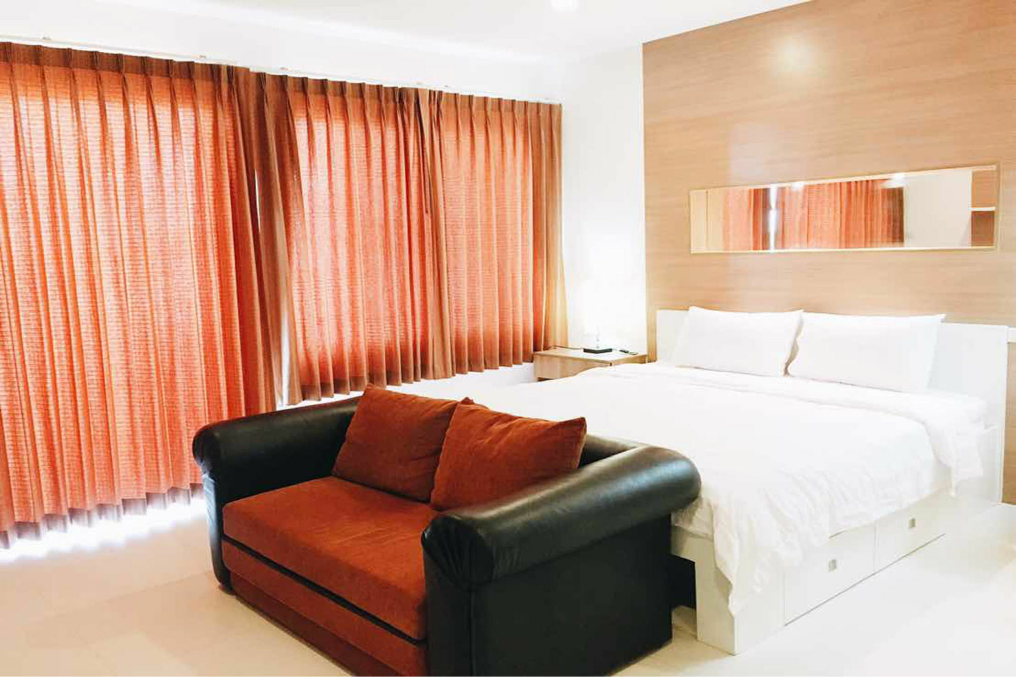 The Seacraze Hua-Hin By Montri C. Apartment หัวหิน ภายนอก รูปภาพ
