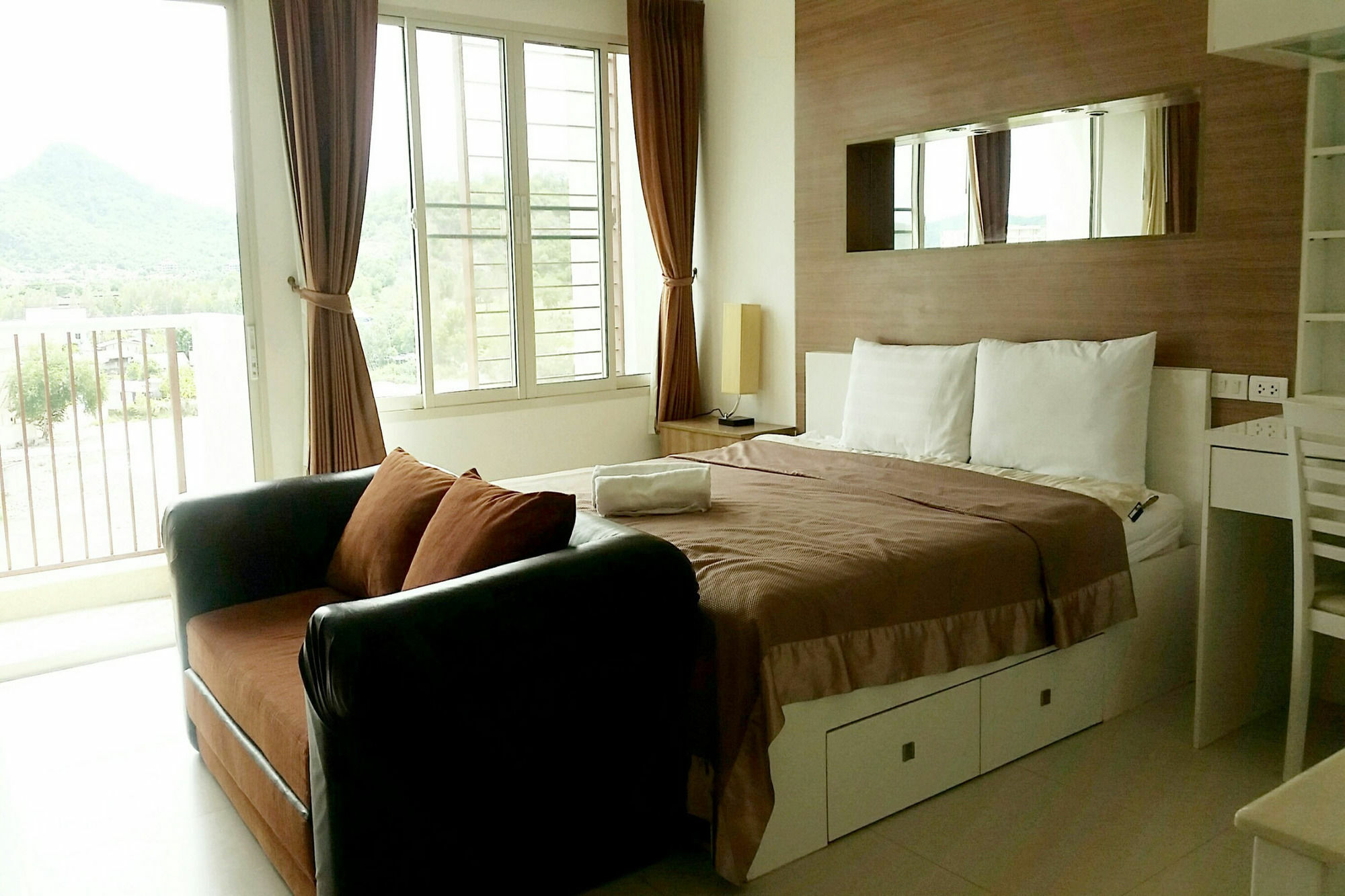 The Seacraze Hua-Hin By Montri C. Apartment หัวหิน ภายนอก รูปภาพ