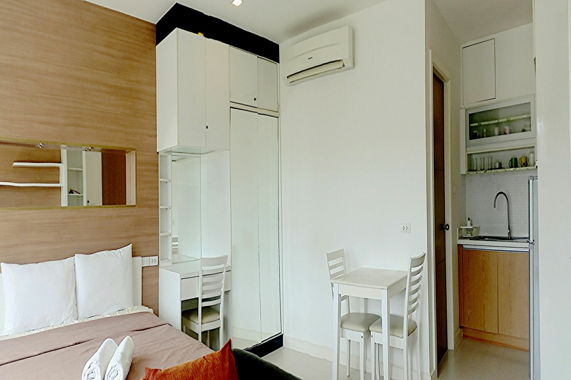 The Seacraze Hua-Hin By Montri C. Apartment หัวหิน ภายนอก รูปภาพ